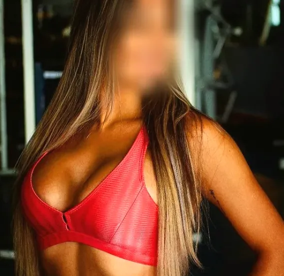 Anna, 30