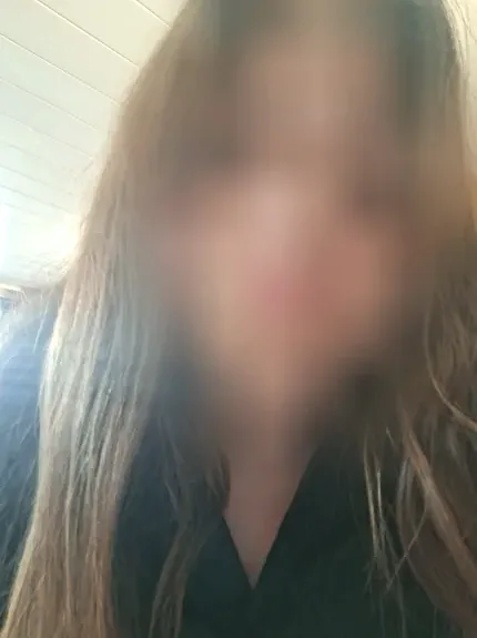 Cecilie, 27