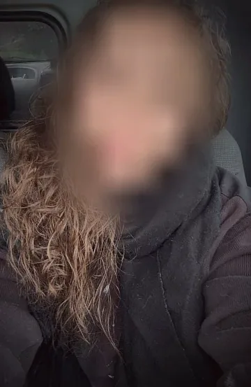 Isabella, 24