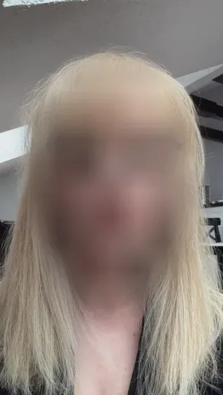 Josefine, 27