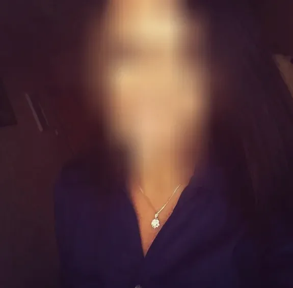 Julie, 31