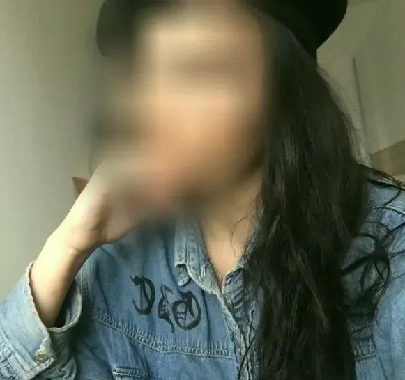 Liv, 28