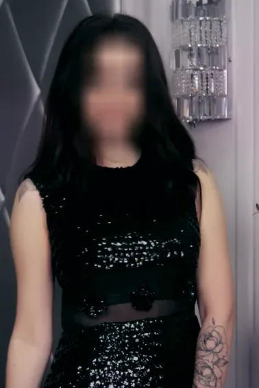 Winnie, 28